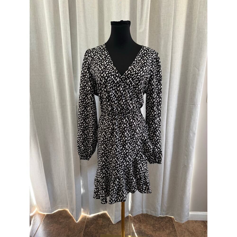 Black and White Dress By Abound Size Large